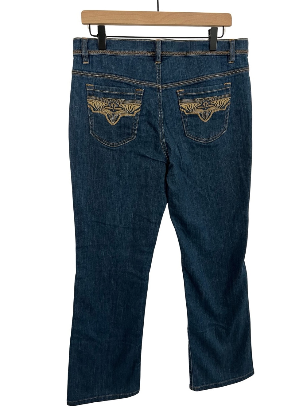 Axcess Stretch Bootcut Jeans Women’s Size 10 Embroidered Back Pocket Medium Wash